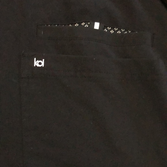 Koi scrub set. Extra small top and petite small bottom - Picture 3 of 5